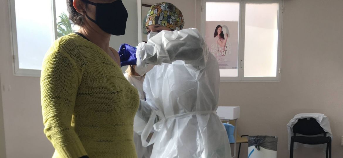 Los usuarios y personal del Centro Ocupacional Azahares “Mª Vicenta Ramón” se vacunan contra el covid19_6032c2cf6dc8a.jpeg